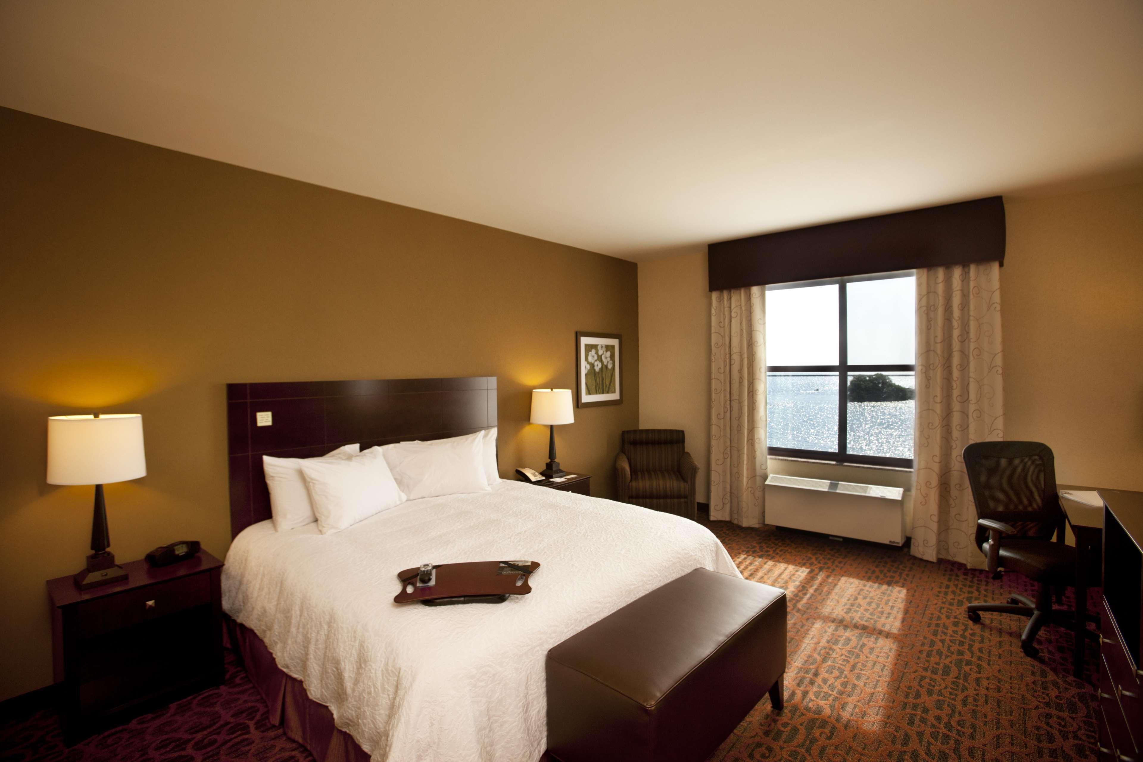 Hampton Inn Marquette-Waterfront Eksteriør bilde