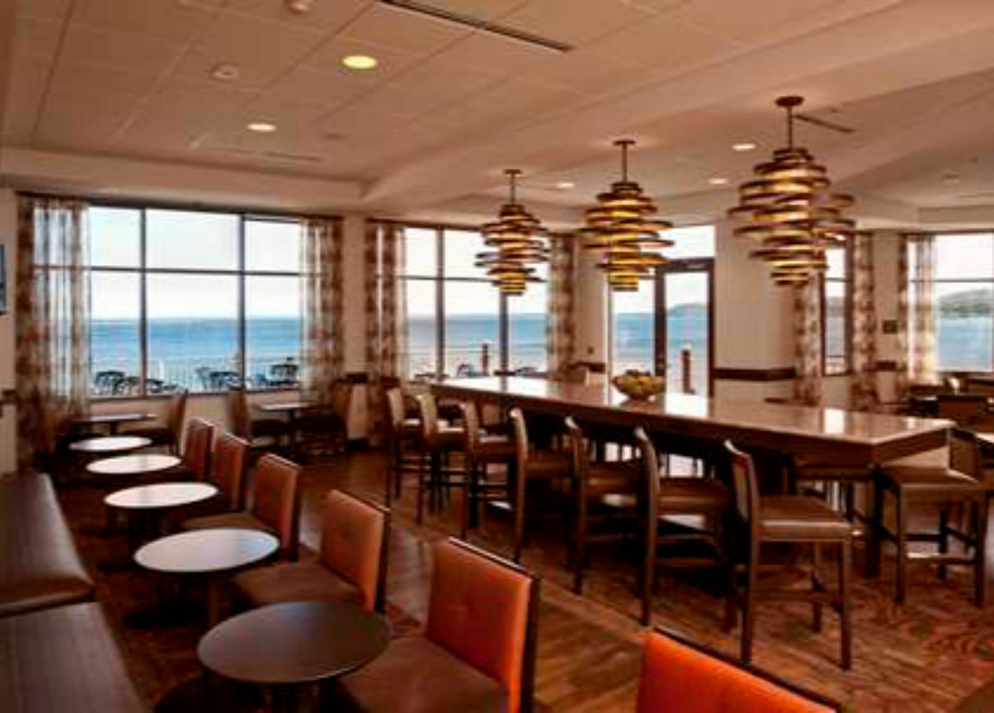 Hampton Inn Marquette-Waterfront Eksteriør bilde
